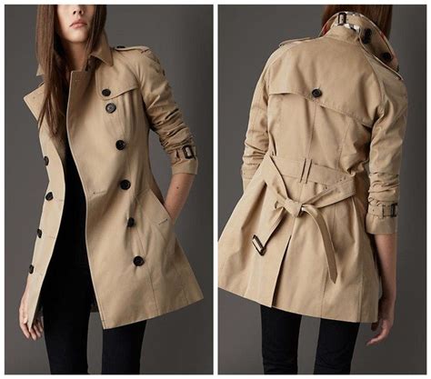 burberry knot|How to properly tie a classic Burberry trench coat knot in two .